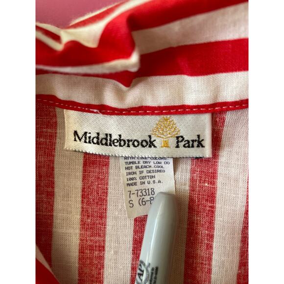 Candy Striped Red and White Button up Middlebrook Park size 6 - Picture 7 of 7